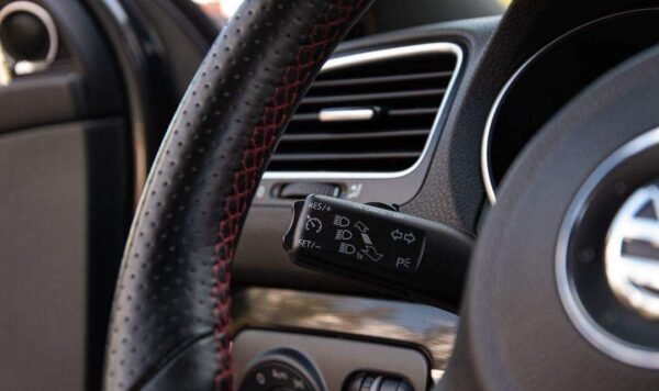 Volkswagen Golf – Image 34