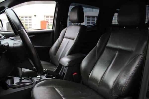 Isuzu D-max – Image 12