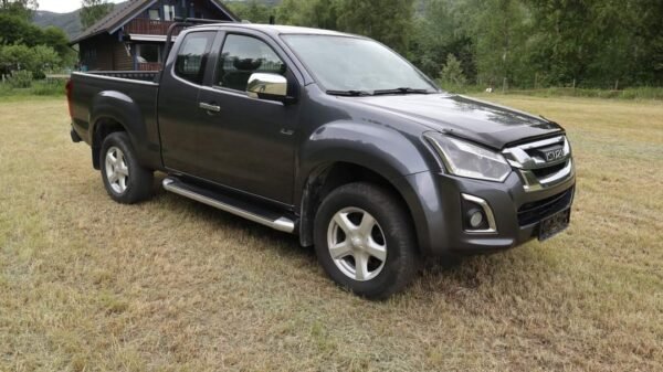 Isuzu D-max