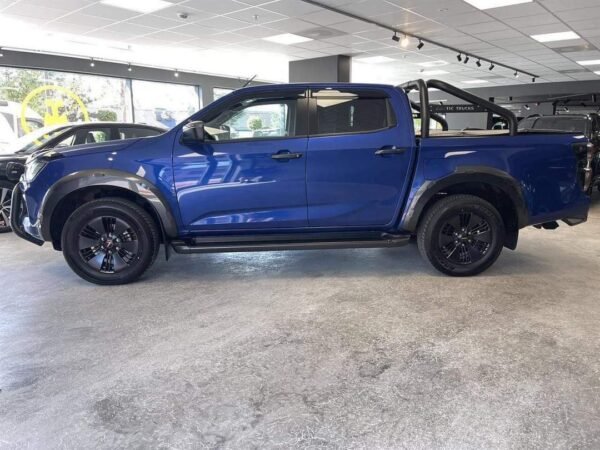 Isuzu D-max – Image 13