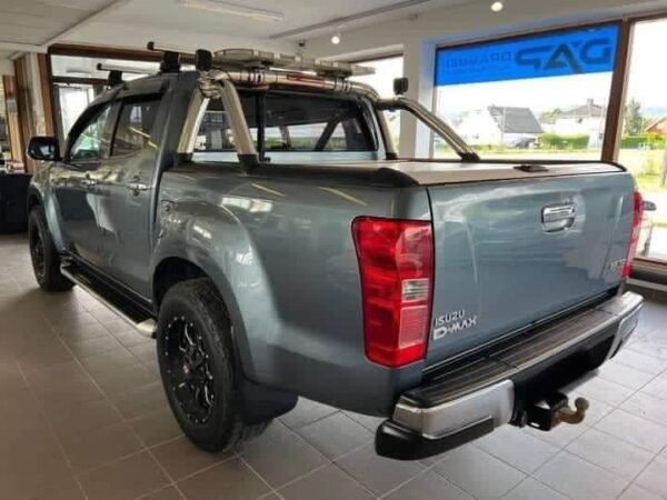 Isuzu D-max – Image 9