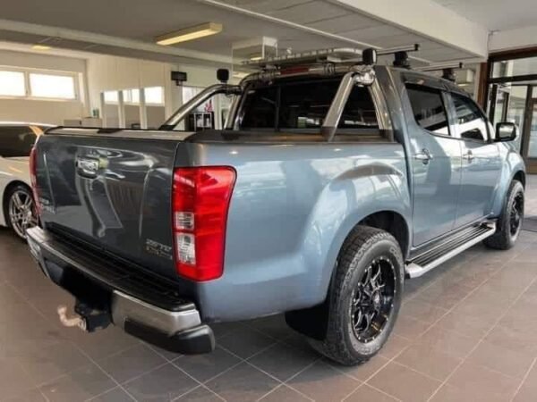 Isuzu D-max – Image 8