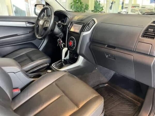 Isuzu D-max – Image 16