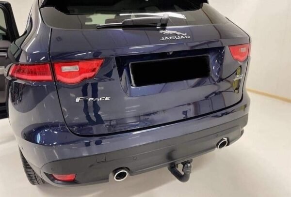 Jaguar F-PACE – Image 3
