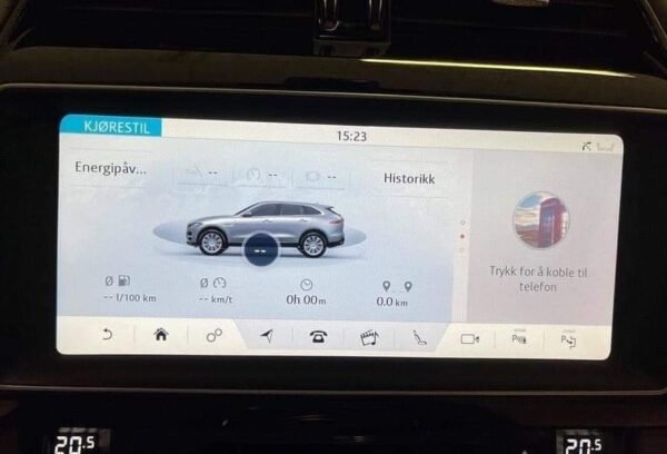 Jaguar F-PACE – Image 11