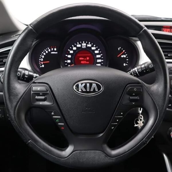 Kia Ceed – Image 19