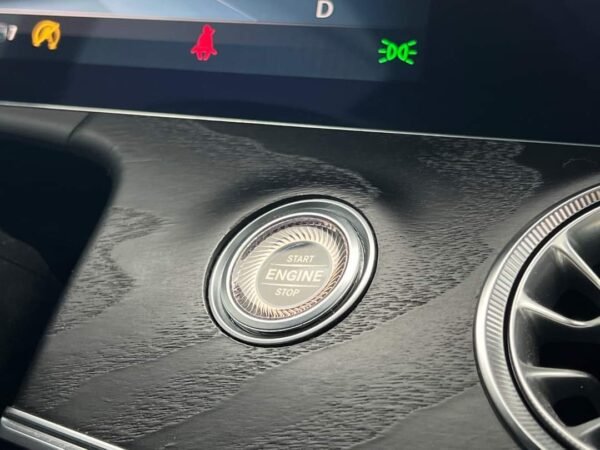 Mercedes Benz Classe E – Image 26
