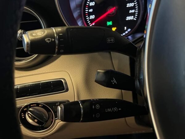 Mercedes-Benz Classe C 180 – Image 18