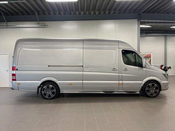 Mercedes-Benz Sprinter – Image 3