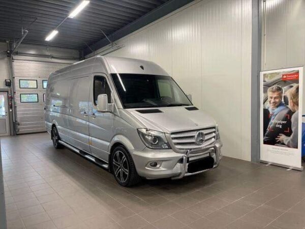 Mercedes-Benz Sprinter – Image 10