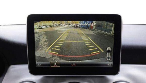 Mercedes-Benz CLA 200 – Image 29