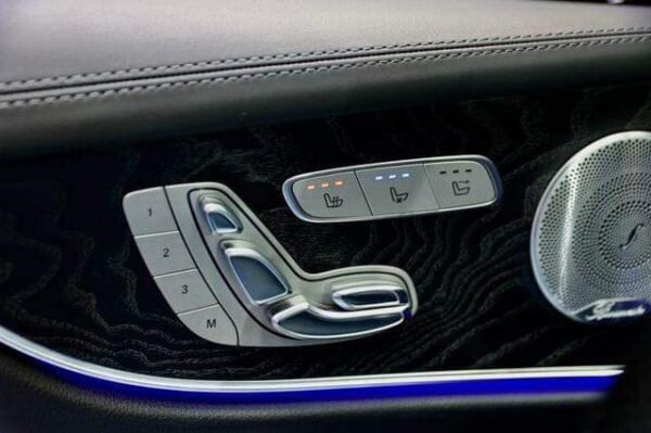  Mercedes-Benz E-Classe 200 – Image 27