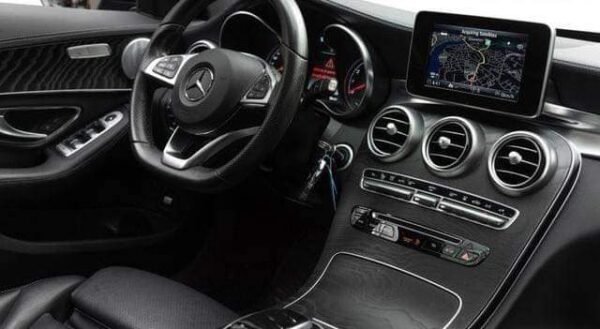 Mercedes-Benz C-classe C350e – Image 21