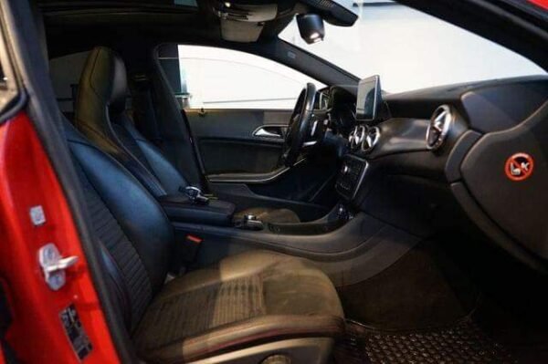 Mercedes-Benz CLA 180 – Image 9