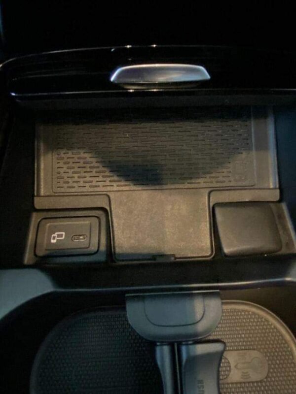 Mercedes-Benz CLA 180 – Image 23