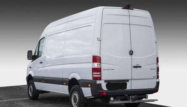Mercedes-Benz Sprinter – Image 14