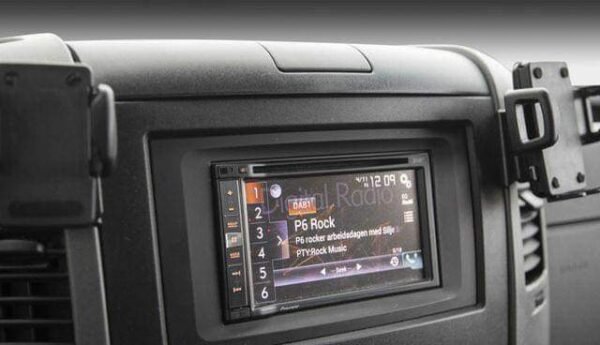 Mercedes-Benz Sprinter – Image 21