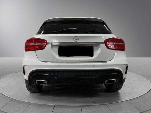 Mercedes-Benz GLA 200 – Image 6