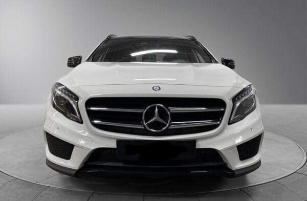 Mercedes-Benz GLA 200 – Image 8