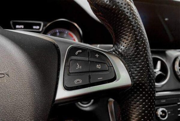 Mercedes-Benz GLA 200 – Image 18