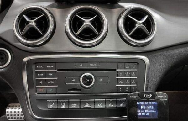 Mercedes-Benz GLA 200 – Image 23