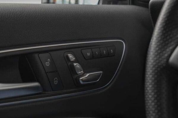 Mercedes-Benz A-CLASSE – Image 14