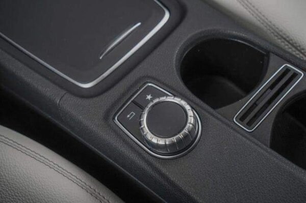 Mercedes-Benz A-CLASSE – Image 21