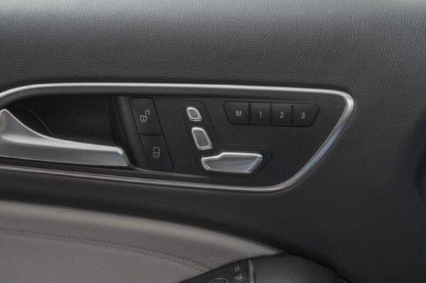 Mercedes-Benz A-CLASSE – Image 20