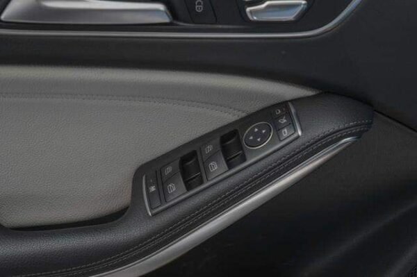 Mercedes-Benz A-CLASSE – Image 18