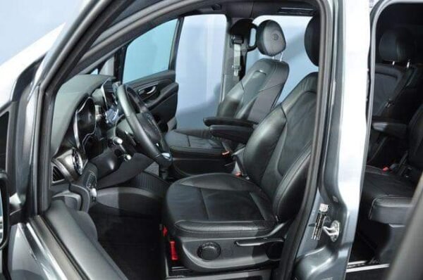 Mercedes-Benz EQV V300 – Image 7