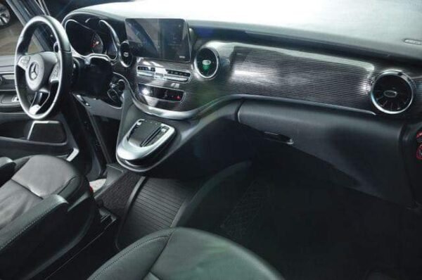 Mercedes-Benz EQV V300 – Image 18