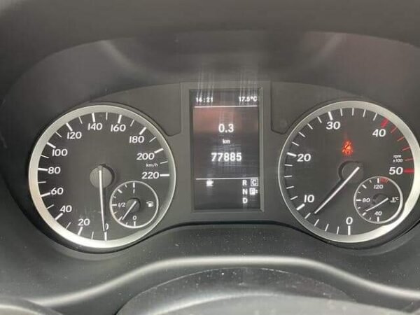 Mercedes-Benz Vito – Image 17