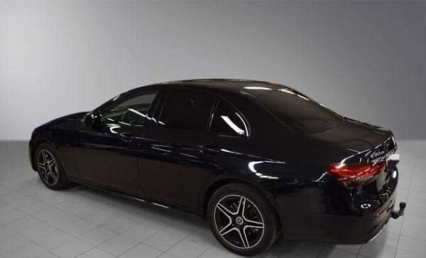 Mercedes-Benz Classe E 300 – Image 5