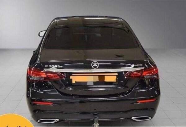 Mercedes-Benz Classe E 300 – Image 4