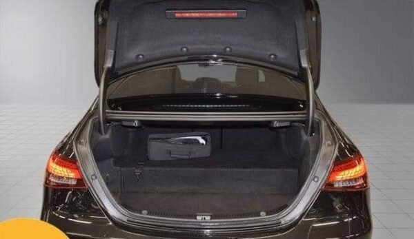 Mercedes-Benz Classe E 300 – Image 13