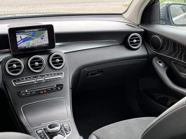 Mercedes-Benz Classe GLC – Image 19