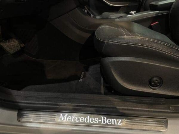 Mercedes-Benz GLA 200 – Image 9