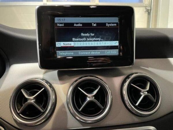 Mercedes-Benz GLA 200 – Image 26