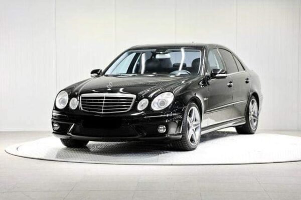 Mercedes-Benz Classe E 63 – Image 10