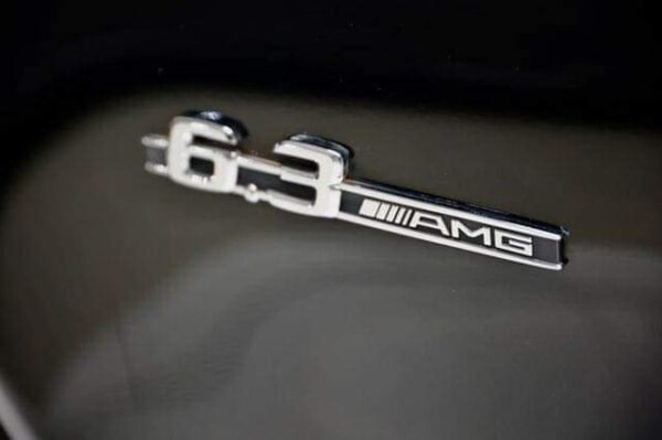 Mercedes-Benz Classe E 63 – Image 19
