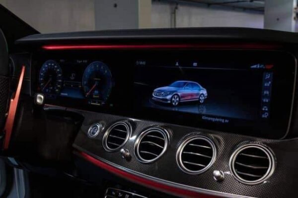 Mercedes-Benz classe E 350 – Image 34