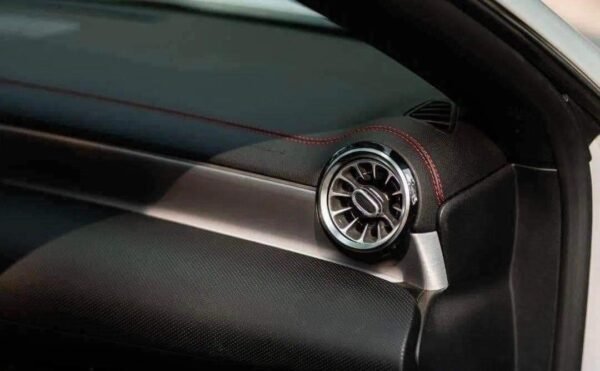 Mercedes-Benz CLA 220 – Image 8