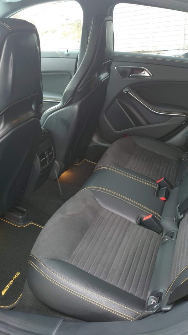 Mercedes-Benz CLA AMG 45 – Image 14