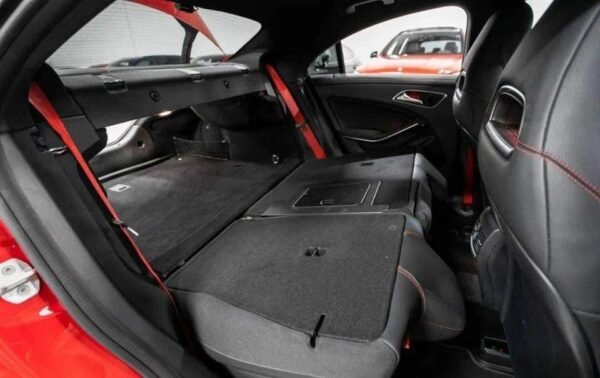 Mercedes-Benz CLA 45 AMG – Image 28