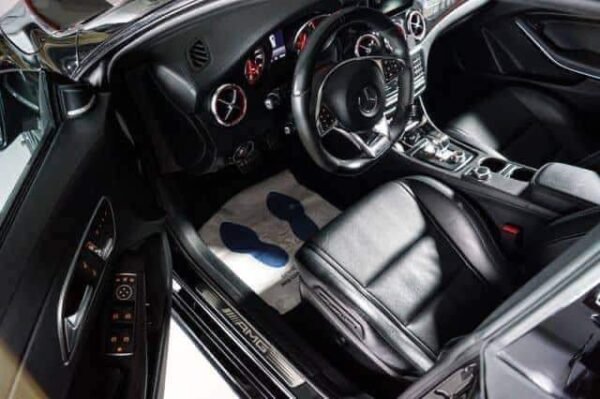 Mercedes-Benz CLA 45 – Image 8