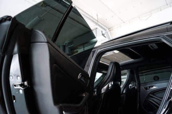 Mercedes-Benz CLA 45 – Image 12