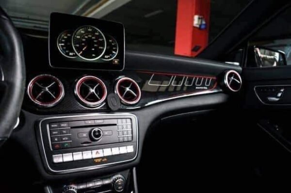 Mercedes-Benz CLA 45 – Image 26