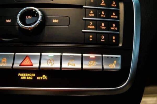 Mercedes-Benz CLA 45 – Image 30