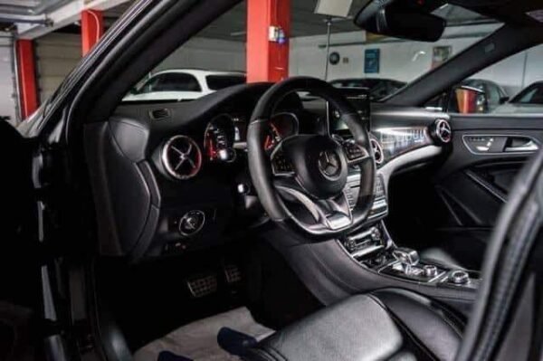 Mercedes-Benz CLA 45 – Image 35