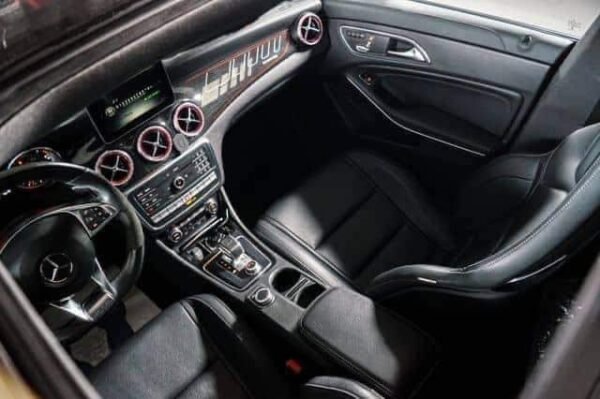 Mercedes-Benz CLA 45 – Image 46